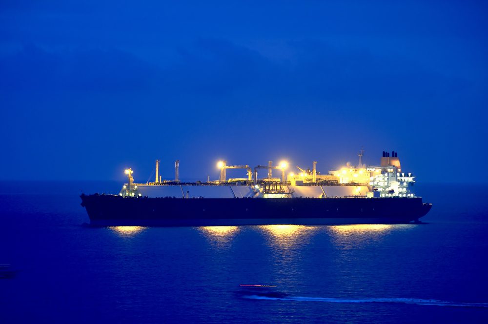 MOL Signs Charter Contract for Newbuild LNG Carrier with India’s GAIL
